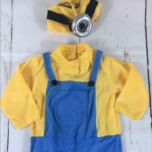 Minion Halloween costume